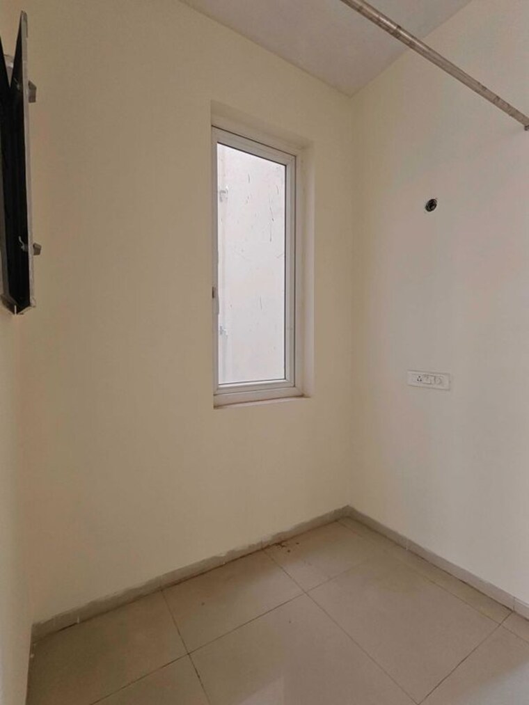 Room, sector 22 3 Bedroom 1550 Sq.Ft. Builder Floor In Sector 22 Gurgaon 10724208