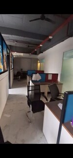 1100 Sq.Ft. Office Space in Gaur City Mall
