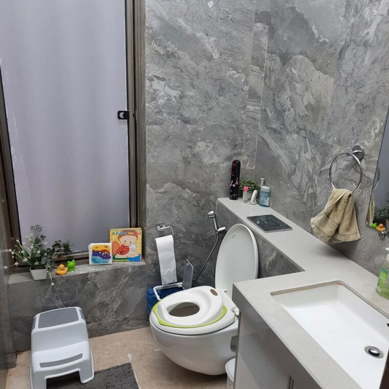 Team Area, sayaji-mio-solace 2 Bedroom 756 Sq.Ft. Apartment In Bandra West Mumbai 10724229