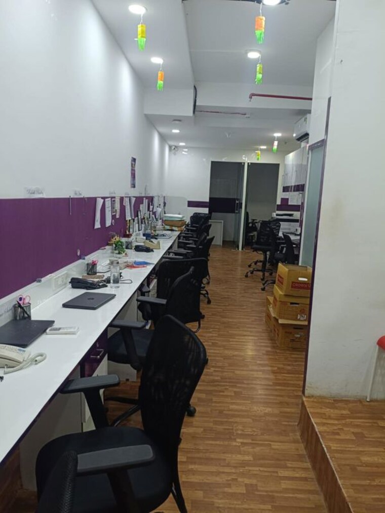 Team Area, bandra kurla complex Commercial Office Space 1500 Sq.Ft. In Bandra Kurla Complex Mumbai 10724250