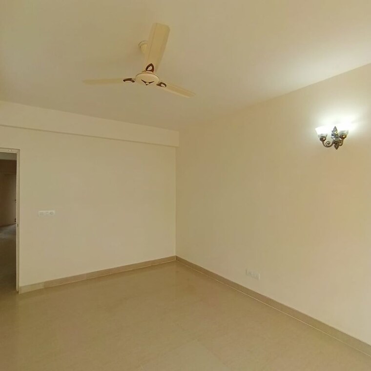 Room, emaar-mgf-emerald-hills 4 Bedroom 2000 Sq.Ft. Apartment In Sector 65 Gurgaon 10724249