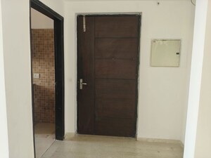 3 BHK Builder Floor For Rent in Sector 21