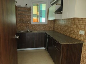 Kitchen in 3 BHK Builder Floor at Sector 21 – for Rent