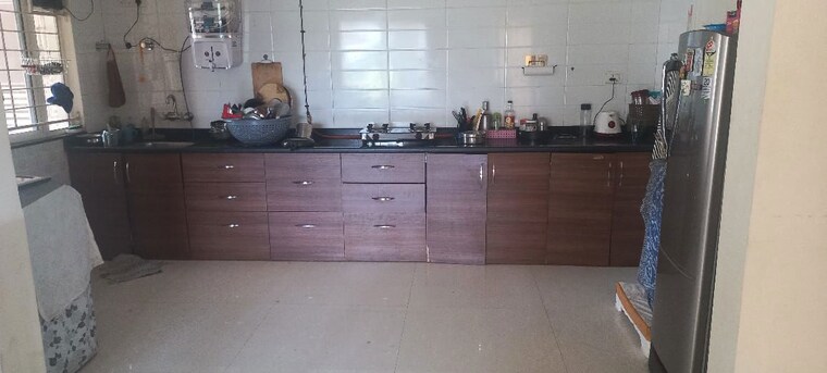 Kitchen, shree-bal-kapil-akhila 3 Bedroom 1500 Sq.Ft. Apartment In Baner Pune 10724297