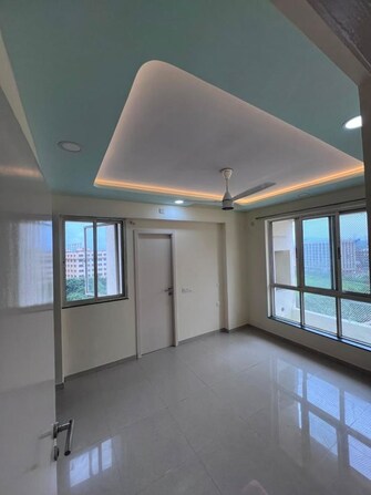 1 BHK 430 Sq.Ft. Apartment in Hiranandani Estate Villa Carino