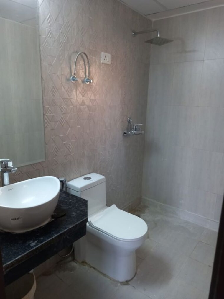 Bathroom, trident-embassy-reso 3 Bedroom 1375 Sq.Ft. Apartment In Sector 1 Greater Noida Greater Noida 10724338