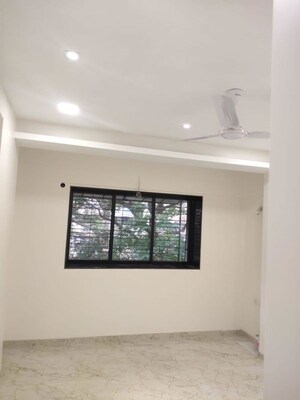 Room in 2 BHK Apartment at Prabhadevi CHS, Prabhadevi – for Sale