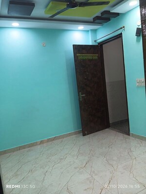 Room in 2 BHK Builder Floor at Rohini Sector 25 – for Rent