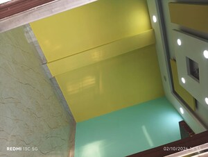 Living Room in 2 BHK Builder Floor at Rohini Sector 25 – for Rent