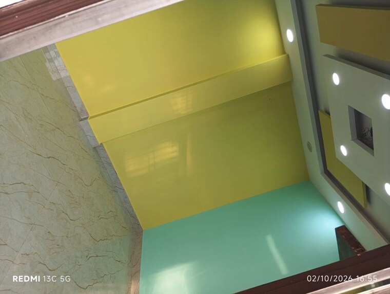Living Room, rohini sector 25 2 Bedroom 400 Sq.Ft. Builder Floor In Rohini Sector 25 Delhi 10724343