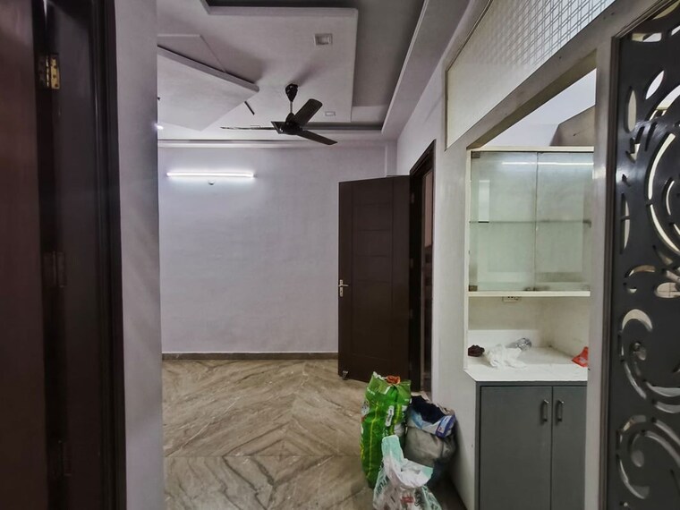 Room, rohini 2 Bedroom 800 Sq.Ft. Builder Floor In Rohini Delhi 10722443