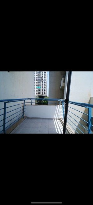 Room in 2 BHK Apartment at Apex Our Homes, Sector 37c – for Sale