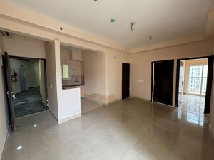 Room in 2 BHK Apartment at Amrapali Verona Heights Phase II, Amrapali Leisure Valley – for Sale