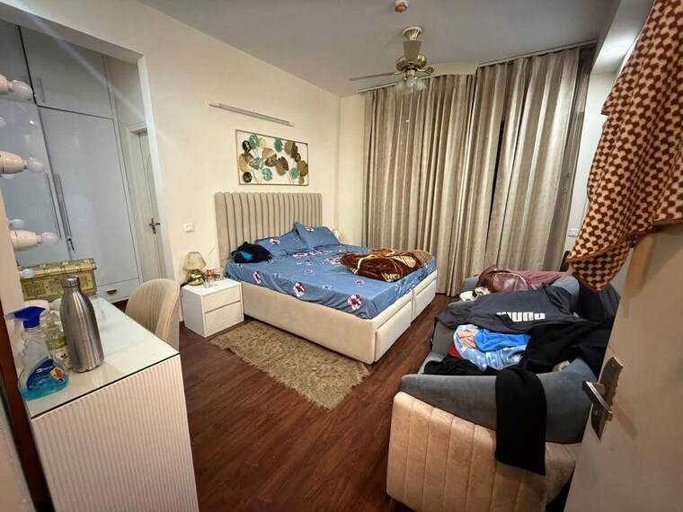 Team Area, paras-dews 3 Bedroom 1760 Sq.Ft. Apartment In Sector 106 Gurgaon 10724404