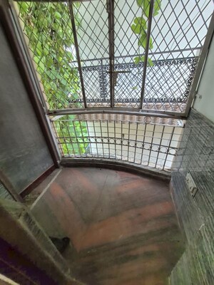 Balcony in 2.5 BHK Builder Floor at Mayur Vihar – for Rent