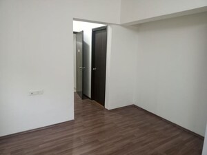 Room in 3 BHK Apartment at Lodha Splendora, Ghodbunder Road – for Rent