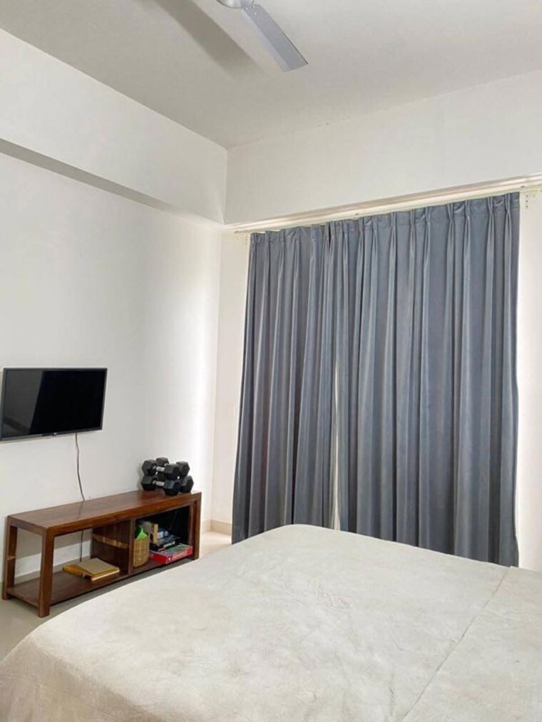 Bedroom, adani-oyster-arcade 3 Bedroom 1889 Sq.Ft. Apartment In Sector 102 Gurgaon 10724472