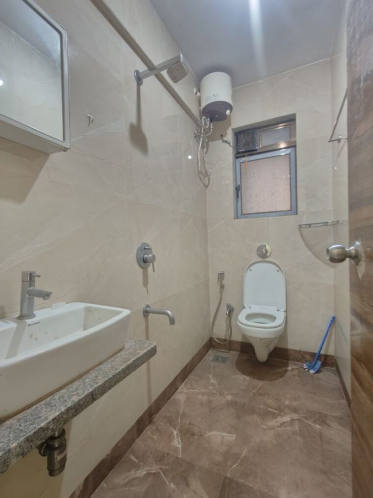 Bathroom, elite-ashwini-elite 2 Bedroom 552 Sq.Ft. Apartment In Chembur Mumbai 10724467