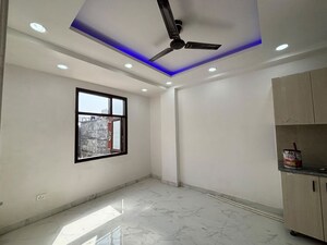 Room in 1 BHK Builder Floor at Neb Sarai – for Rent