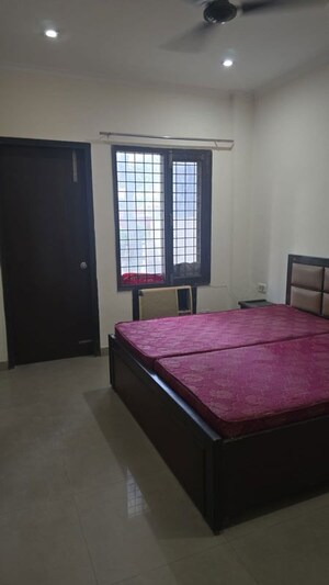 Bedroom in 3 BHK Builder Floor at Sushant Lok I – for Rent