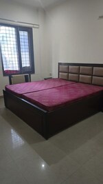 3 BHK +  250 Sq.Yd. Builder Floor in Sushant Lok I