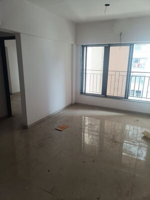 1 BHK Apartment For Sale in Malad West