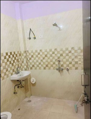 Bathroom in 2 BHK Builder Floor at Sector 37 Greater Noida – for Rent