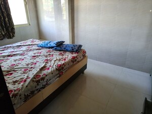 Bedroom in 2 BHK Apartment at Ambawadi – for Rent