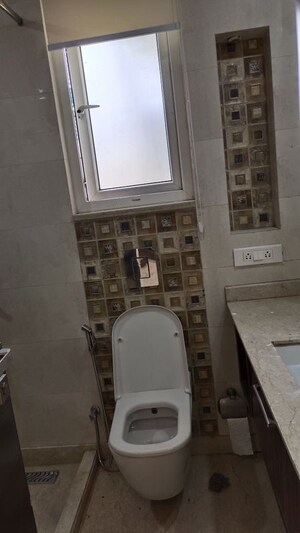 Building Lobby in 3 BHK Builder Floor at New Rajinder Nagar – for Rent