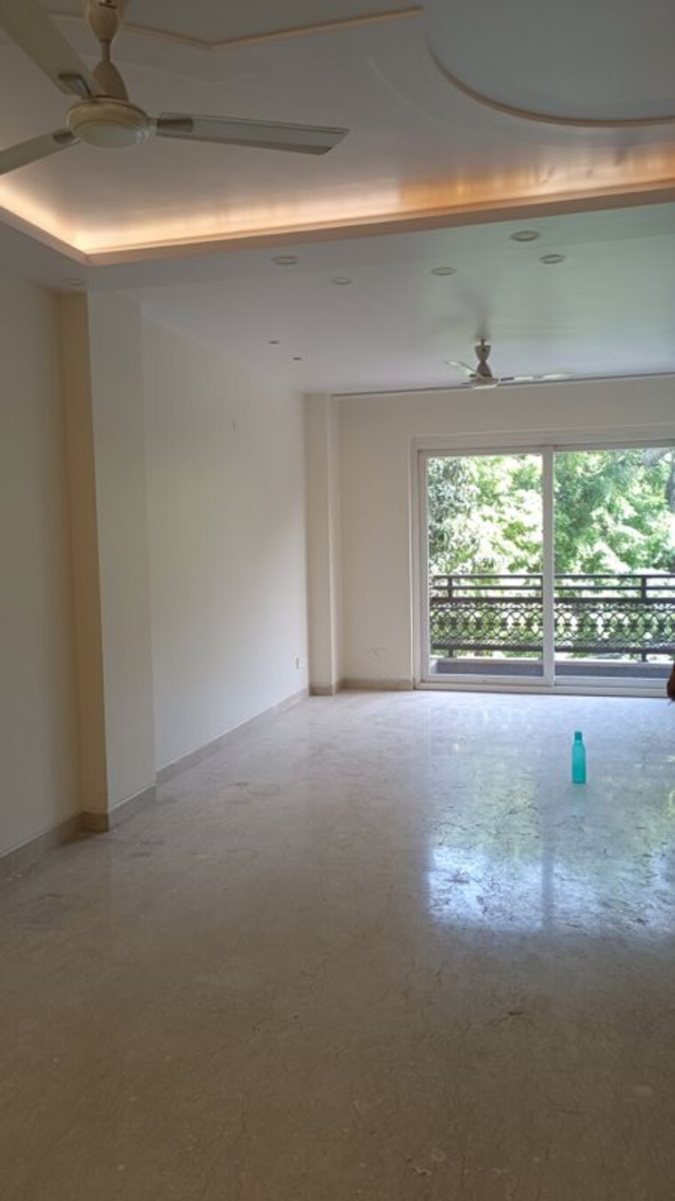 Room, new rajinder nagar 3 Bedroom 1820 Sq.Ft. Builder Floor In New Rajinder Nagar Delhi 10724583