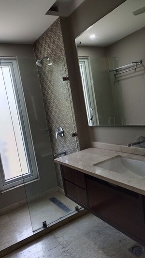 Kitchen in 3 BHK Builder Floor at New Rajinder Nagar – for Rent