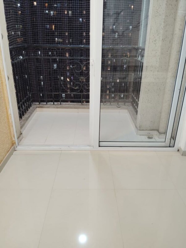 Balcony, prateek-grand-city 2 Bedroom 1155 Sq.Ft. Apartment In Siddharth Vihar Ghaziabad 10724627