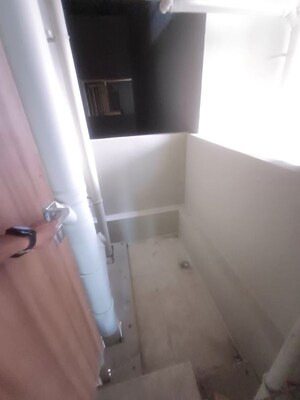  1 BHK Apartment at Sheth Irene, Malad West – for Rent