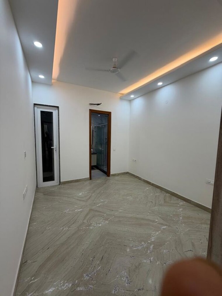 Room, chittaranjan park 3 Bedroom 160 Sq.Yd. Builder Floor In Chittaranjan Park Delhi 10722804