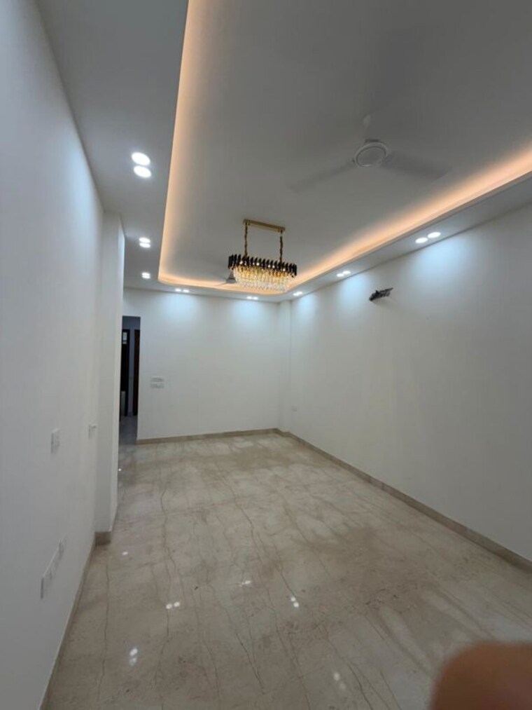 Room, chittaranjan park 3 Bedroom 160 Sq.Yd. Builder Floor In Chittaranjan Park Delhi 10722804