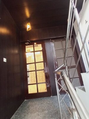 Staircase in 3 BHK Builder Floor at Sushma Capital, Kishanpura – for Sale