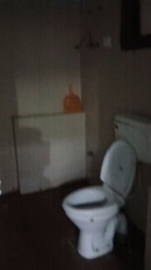 Bathroom in 2.5 BHK Apartment at SRS Royal Hills, Sector 87 – for Sale
