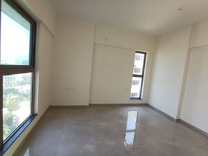 Room in 2 BHK Apartment at Sheth Irene, Malad West – for Rent