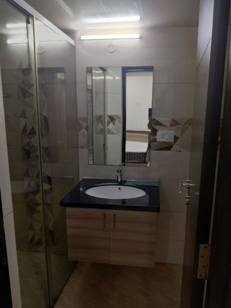 Bathroom, sumadhura-acropolis 3 Bedroom 1925 Sq.Ft. Apartment In Gachibowli Hyderabad 10724653