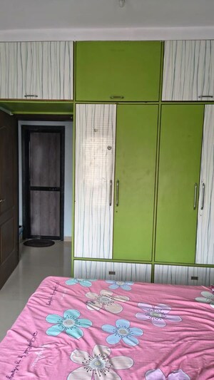 2 BHK Apartment For Rent in K Raheja Heights, Malad East