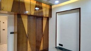 Room in 3 BHK Apartment at Hiranandani Estate Spring Hill, Ghodbunder Road – for Rent