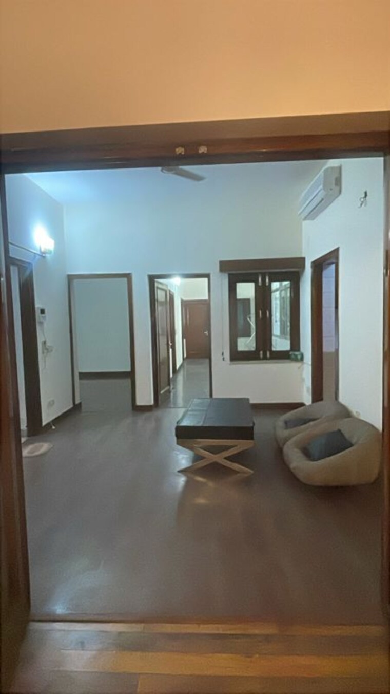 Living Room, gulmohar park 3 Bedroom 4500 Sq.Ft. Independent House In Gulmohar Park Delhi 10724662