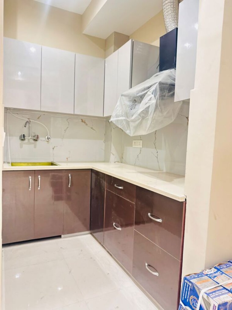 Kitchen, odr-residency 1 RK 400 Sq.Ft. Builder Floor In Sector 14 Gurgaon 10724675