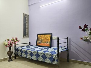 Bedroom in  Pg at Hebbal Kempapura – for Rent