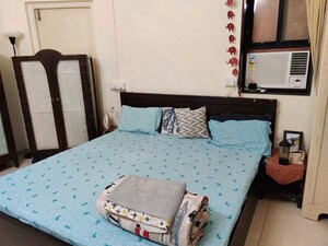 Bedroom in 3 BHK Apartment at Tridhaatu Vihaan, Matunga East – for Rent