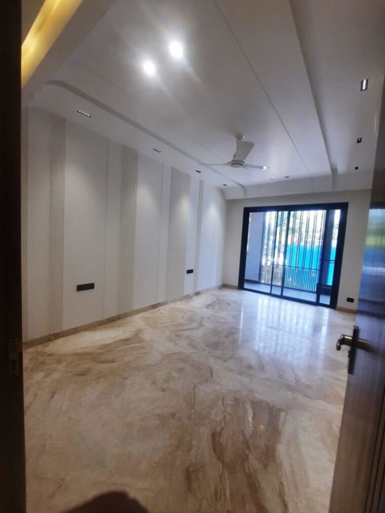 Bedroom, nirvana-courtyard 4 Bedroom 500 Sq.Yd. Builder Floor In Sector 50 Gurgaon 10724741