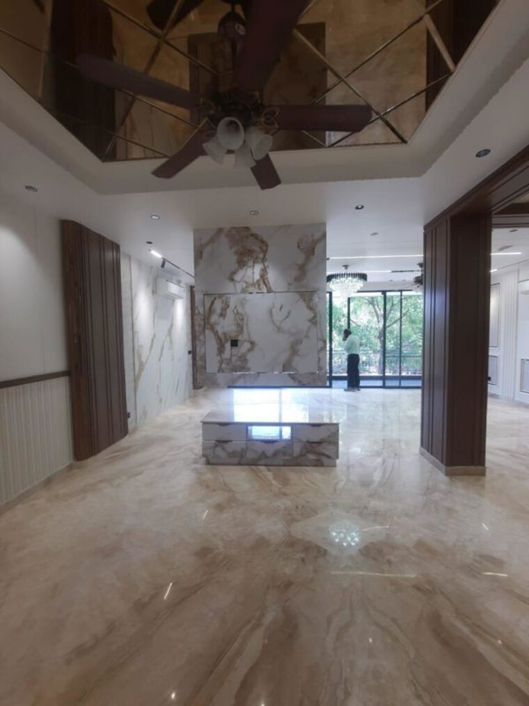 Room, nirvana-courtyard 4 Bedroom 500 Sq.Yd. Builder Floor In Sector 50 Gurgaon 10724741