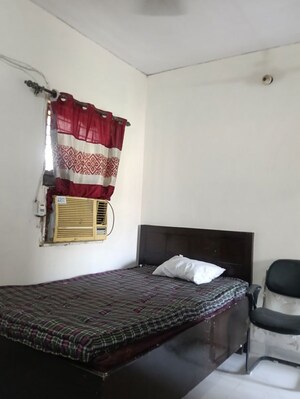 Bedroom in 1 RK Apartment at Sector 16b Dwarka – for Rent