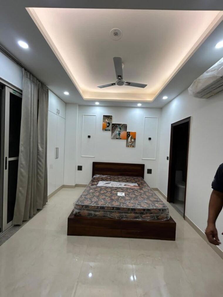 Bedroom, sector 52 3 Bedroom 1800 Sq.Ft. Builder Floor In Sector 52 Gurgaon 10724806
