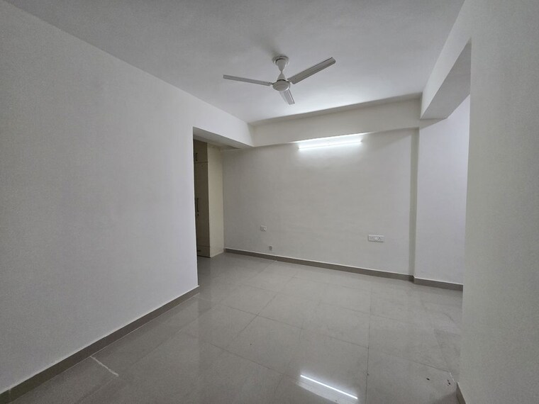 Room, vasant kunj 3 Bedroom 2000 Sq.Ft. Builder Floor In Vasant Kunj Delhi 10724827